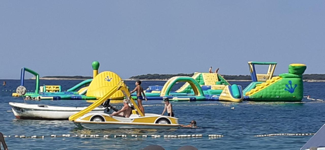 Adriatic Apartments Nada Fažana Kültér fotó