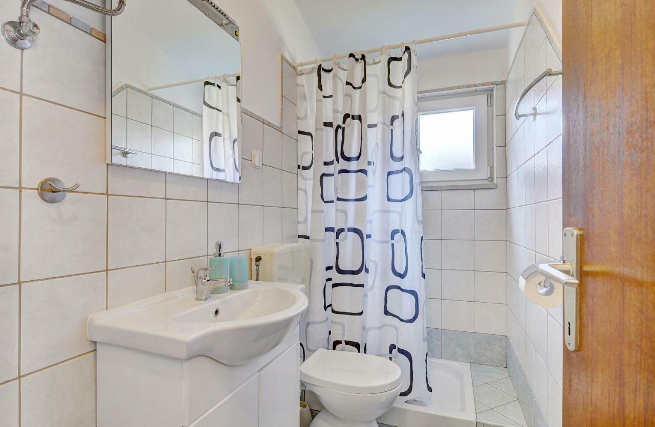 Adriatic Apartments Nada Fažana Kültér fotó